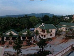 Phu & Resort