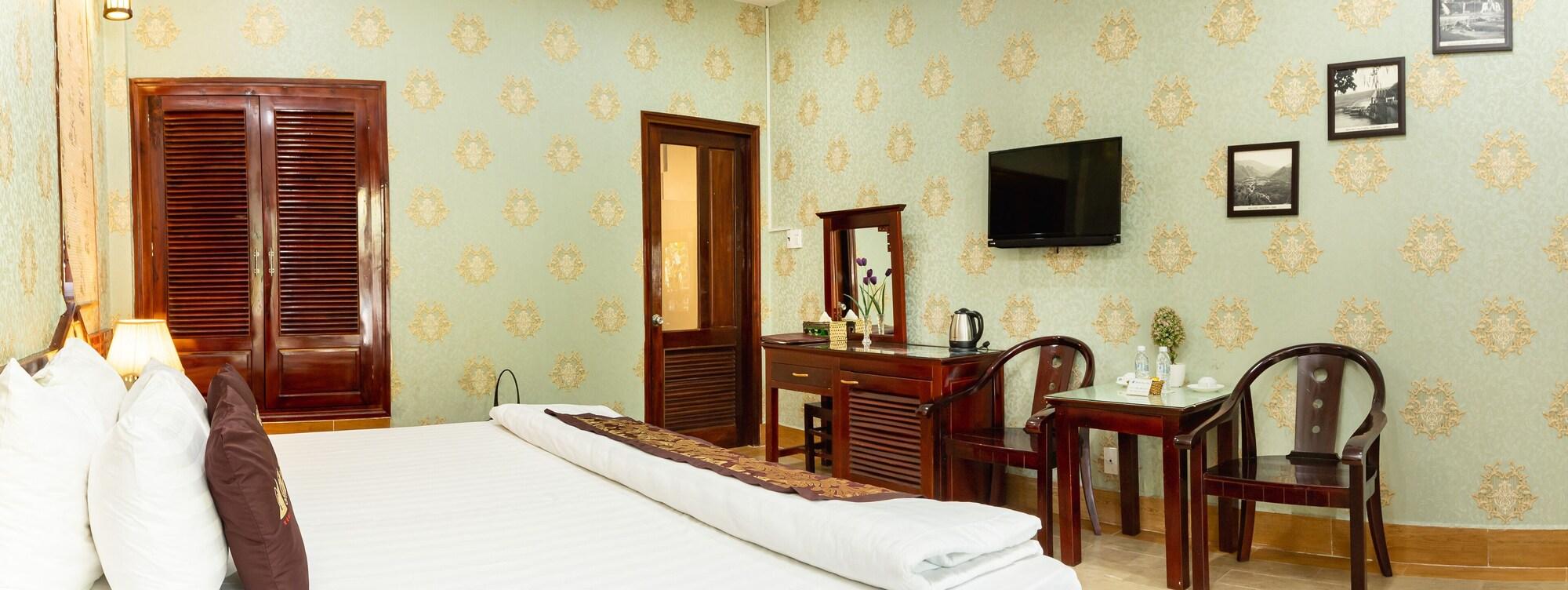 Dưỡng Và Phú Vân 3*