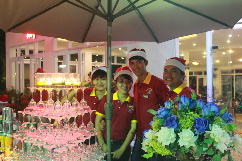 Dưỡng Và Phú Vân 3*