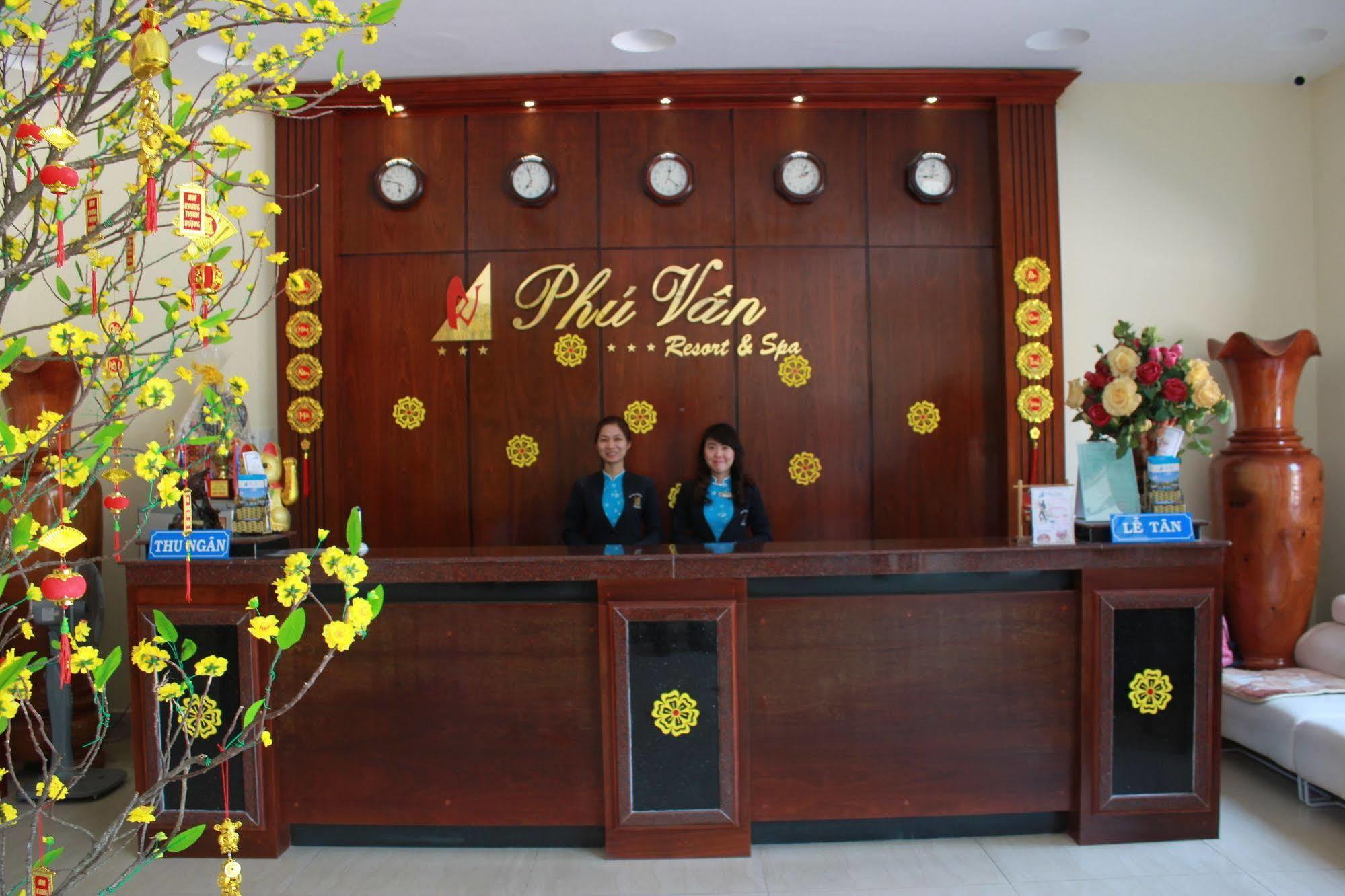 Khu nghỉ mát Dưỡng Và Phú Vân